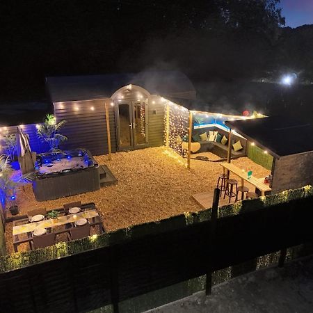 The Lodge At The Outside Inn Mountfield 外观 照片