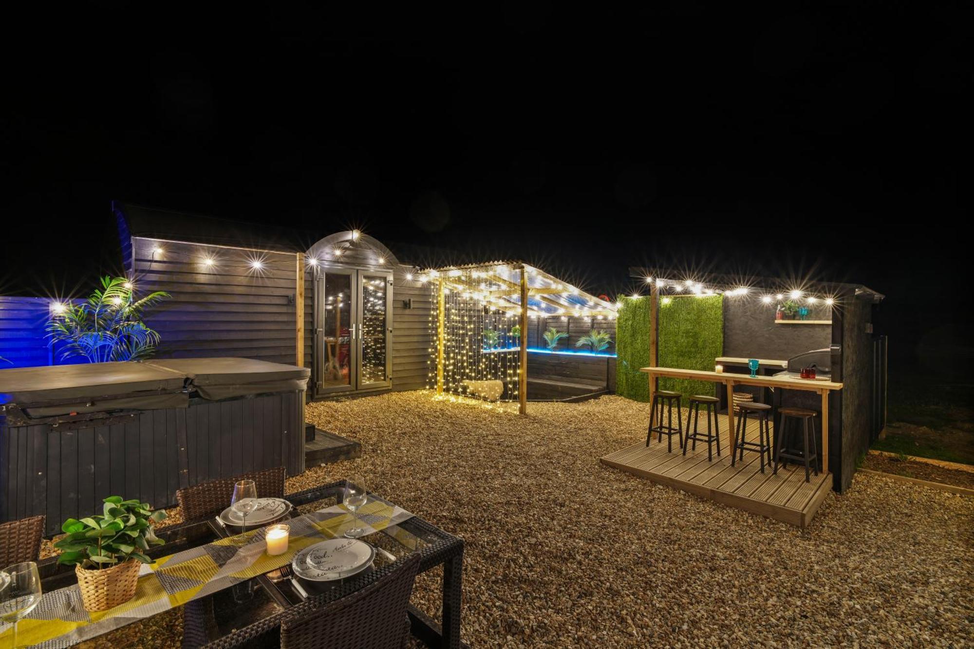 The Lodge At The Outside Inn Mountfield 外观 照片